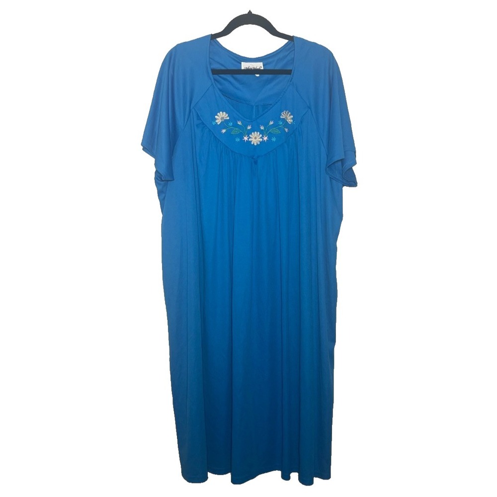 Vintage Anthony Richards Nightgown Womens Chest 61" Blue Embroidered Flowers